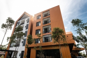 Toorak Park Apartment