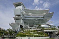 The Star Vista Singapore | Profile - <a href="https://www.lysaghtasean.com/sg/en/products-and-solutions/structural-solutions/structural-decking/lysaght-bondek-ii/">Bondek II</a>