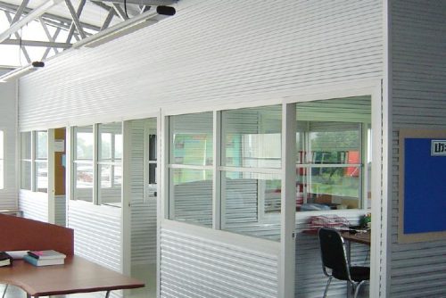 ตัวอย่างหลังคาเมทัลชีท LYSAGHT® PANELRIB®